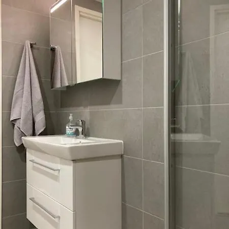 Hervannassa Uusi Saunallinen Kaksio + Parkkipaikka + Ratikka * Tampere